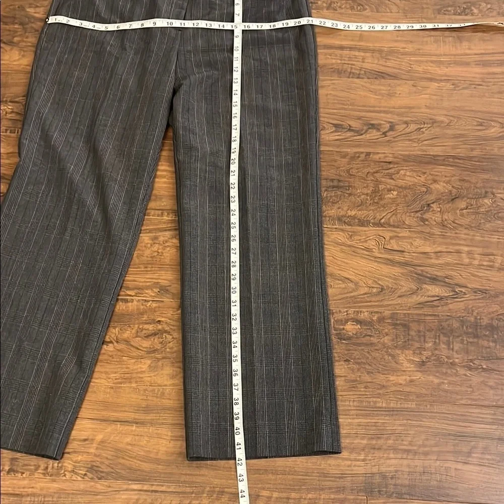 Women’s Roz & Ali Chic Gray Pinstripe Trousers, Sz. 14